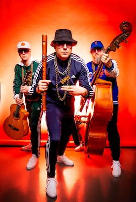 Wildes Holz - BLOCK PARTY